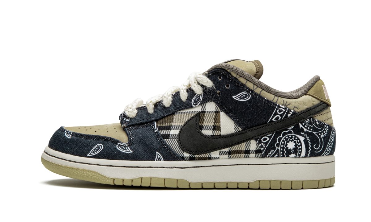 SB Dunk Low Travis Scott CT5053 001